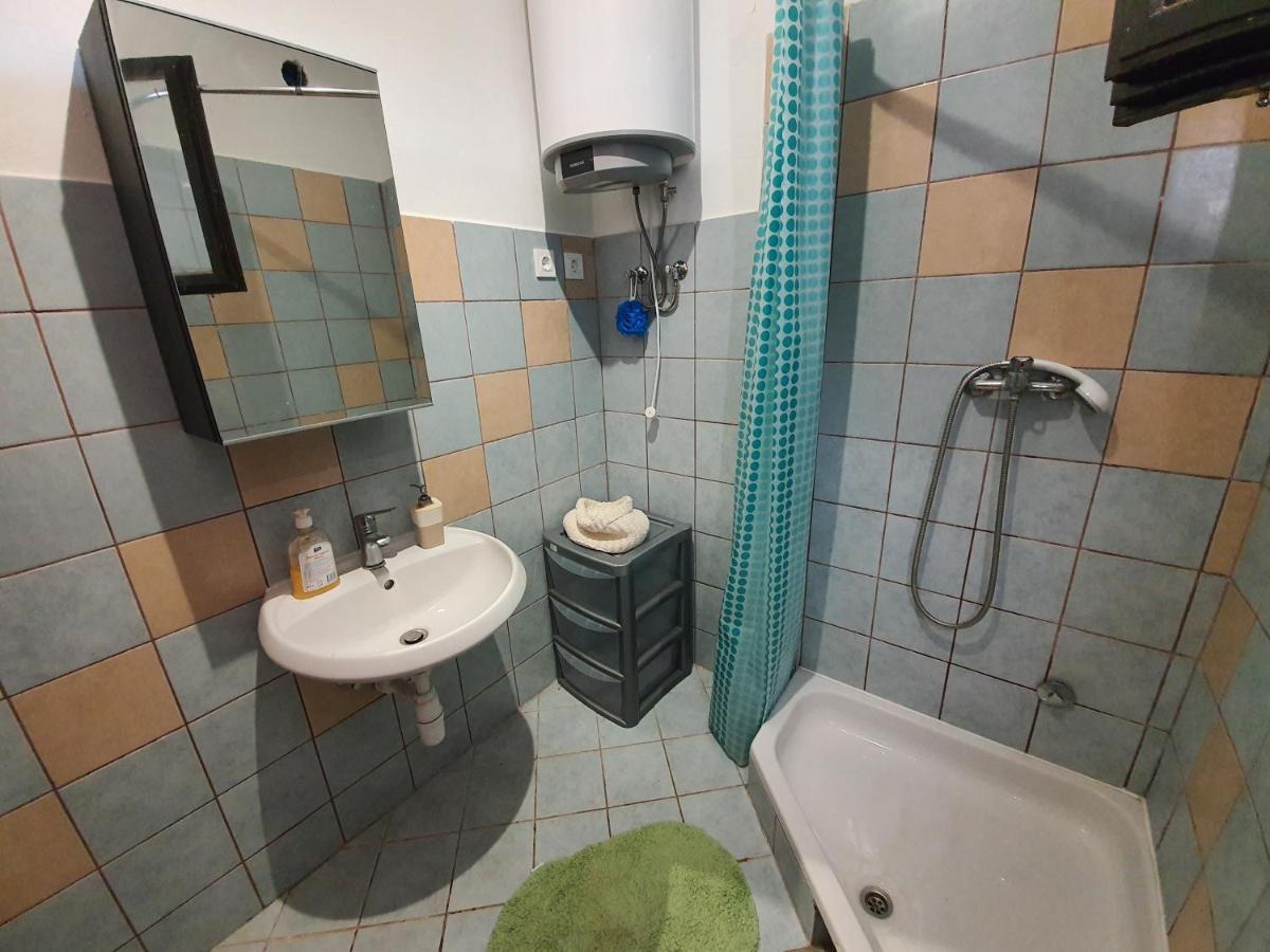 Apartmani Bellevue Vir Eksteriør billede