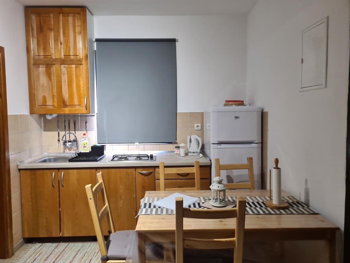 Apartmani Bellevue Vir Eksteriør billede